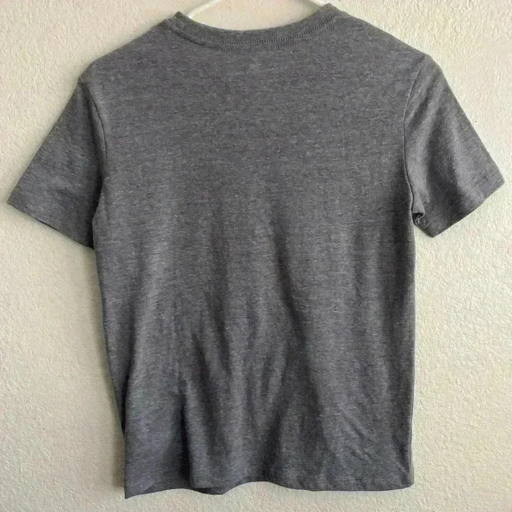 🆕Old Navy Short Sleeve Tee L🆕